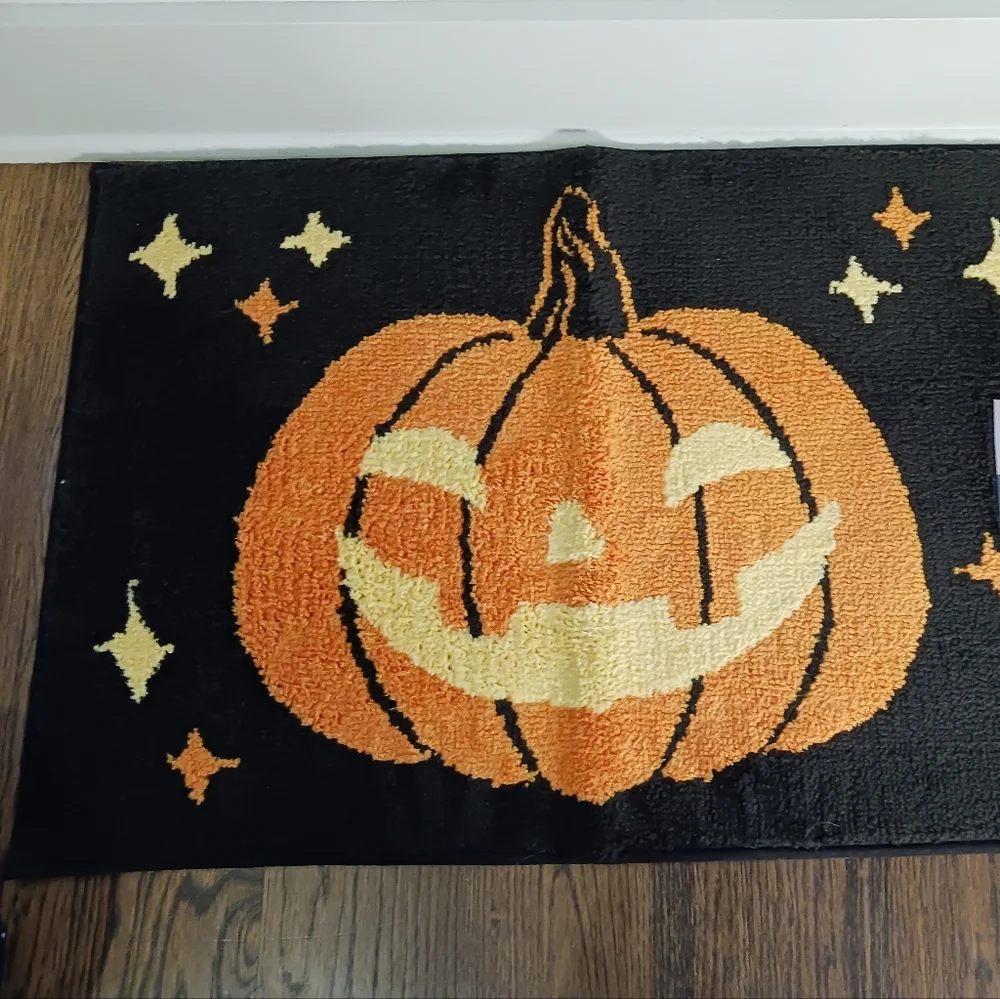 Jack-o-lantern bathmat